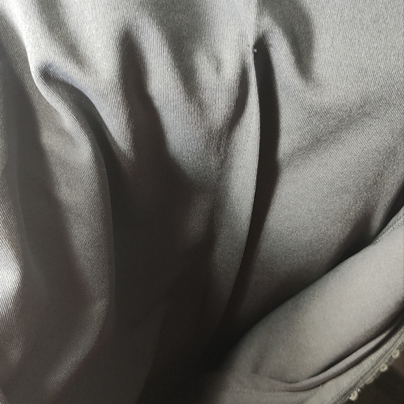 AIDAN MATTOX New Elegant Black and Silver Sequin Dress. - Picture 11 of 17